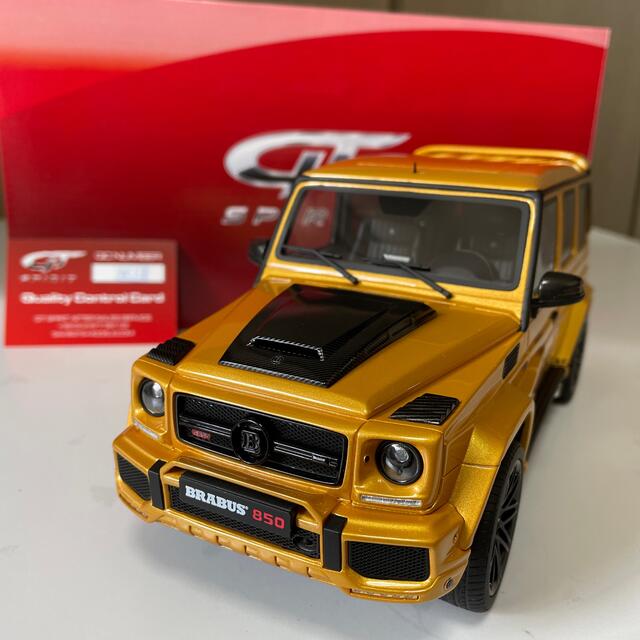 GT SPIRIT BRABUS Ｇ８５０　1/18 京商　ミニカー