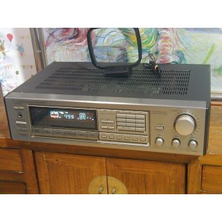 ONKYO R-803 チューナーアンプ。少々難あり使用可能(アンプ)