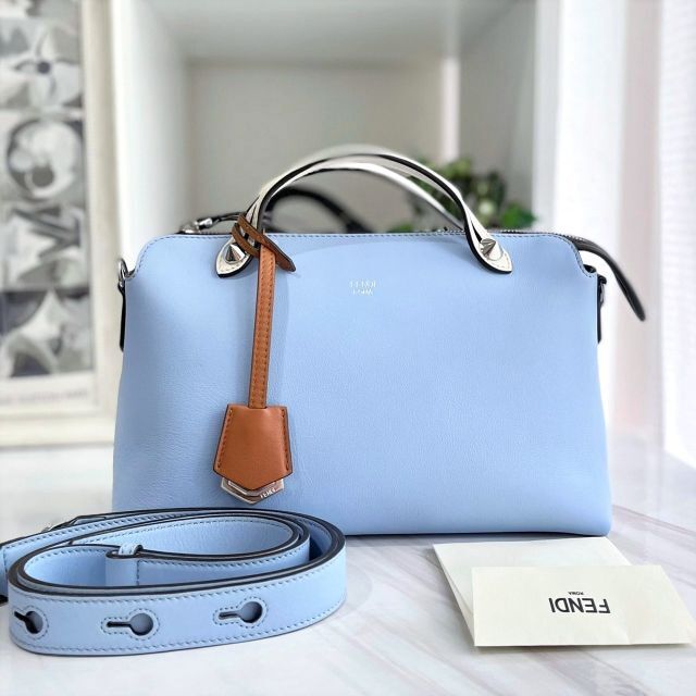 AA様　美品　FENDI バッグ　By the Way