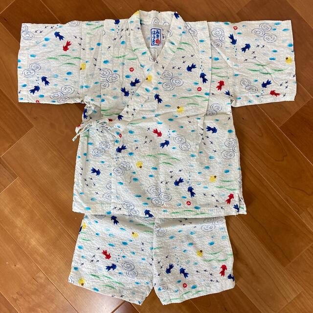 mikihouse(ミキハウス)の【ミキハウス】100センチ　甚平　金魚 キッズ/ベビー/マタニティのキッズ服男の子用(90cm~)(甚平/浴衣)の商品写真