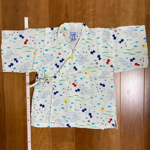 mikihouse(ミキハウス)の【ミキハウス】100センチ　甚平　金魚 キッズ/ベビー/マタニティのキッズ服男の子用(90cm~)(甚平/浴衣)の商品写真