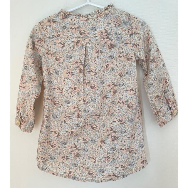 babyGAP(ベビーギャップ)のGAP 花柄ワンピース　90cm キッズ/ベビー/マタニティのキッズ服女の子用(90cm~)(ワンピース)の商品写真