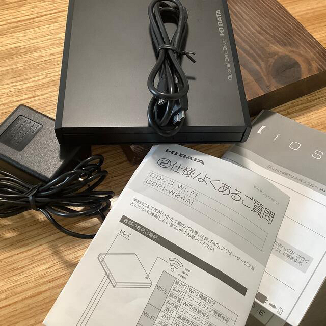 IODATA(アイオーデータ)のCDレコ　IO DATA CDRI-W24AI スマホ/家電/カメラのPC/タブレット(PC周辺機器)の商品写真