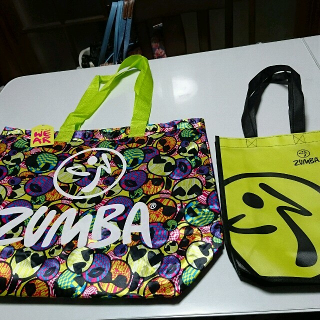 Zumba(ズンバ)のZUMBA カンファレンス バッグ&ミニバッグ レディースのバッグ(トートバッグ)の商品写真