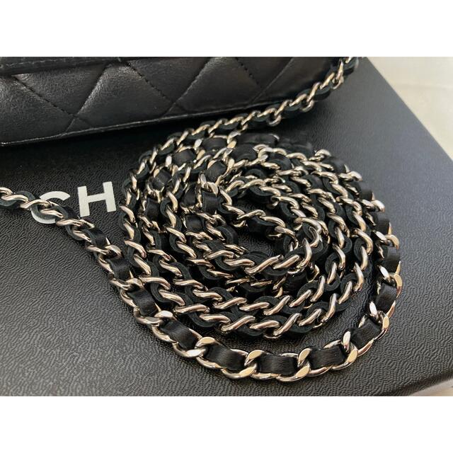 CHANEL(シャネル)のCHANEL マトラッセ チェーンウォレット ラムスキン レディースのバッグ(ショルダーバッグ)の商品写真