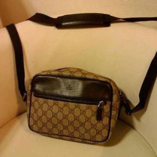 グッチ 斜めがけバッグの通販 100点以上 | Gucciを買うならラクマ グッチ 斜めがけバッグの通販 100点以上 | Gucciを買うならラクマ