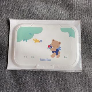 ファミリア(familiar)のfamiliar ビタット おしりふき フタ(ベビーおしりふき)