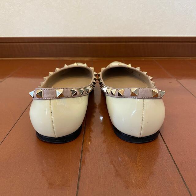 お値下げ‼︎ヴァレンティノ ロックスタッズエナメル バレリーナ ライト