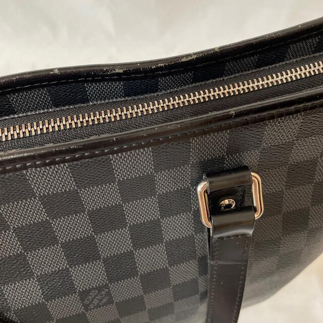 LOUIS VUITTON(ルイヴィトン)のLOUIS VUITTON ルイヴィトン ダミエグラフィット タダオ バッグ メンズのバッグ(トートバッグ)の商品写真