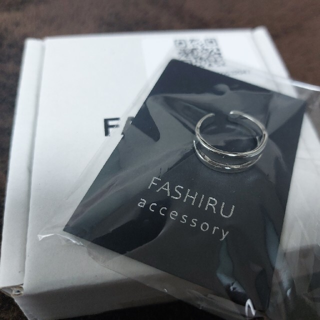 TODAYFUL(トゥデイフル)のFASHIRUファシル即完売シングルブレストロングコート＆ニ連風リング指輪新品 レディースのジャケット/アウター(ロングコート)の商品写真