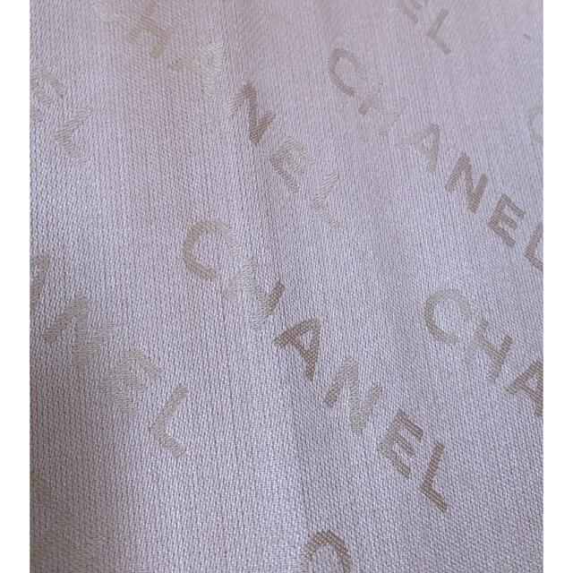 CHANEL(シャネル)のシャネル　ショール　ノベルティ　ピンクゴールド レディースのファッション小物(マフラー/ショール)の商品写真