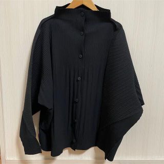 イッセイミヤケ(ISSEY MIYAKE)の【me Issey Miyake Apoc Inside】トップス(その他)