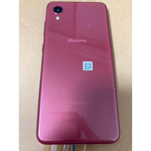 Galaxy(ギャラクシー)のdocomo Galaxy A22 5G SC-56B レッド スマホ/家電/カメラのスマートフォン/携帯電話(スマートフォン本体)の商品写真