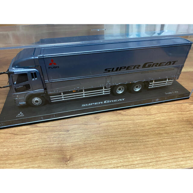 FUSO 三菱ふそう トラック super great scale 1:43 エンタメ/ホビーのおもちゃ/ぬいぐるみ(模型/プラモデル)の商品写真