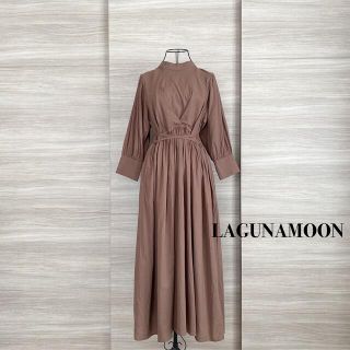 ラグナムーン(LagunaMoon)のLAGUNAMOON ラグナムーンメイデンタックワンピース(ロングワンピース/マキシワンピース)