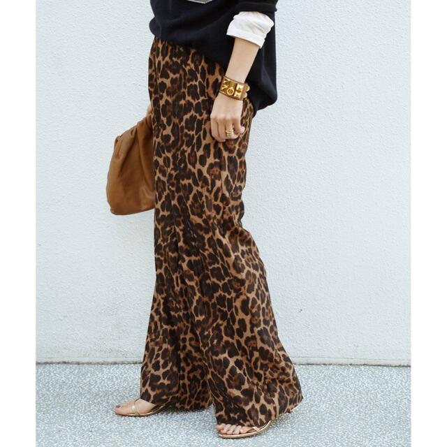 DEUXIEME CLASSE(ドゥーズィエムクラス)の週末限定価格★新品タグ付き★Leopard easy pants  レディースのパンツ(カジュアルパンツ)の商品写真