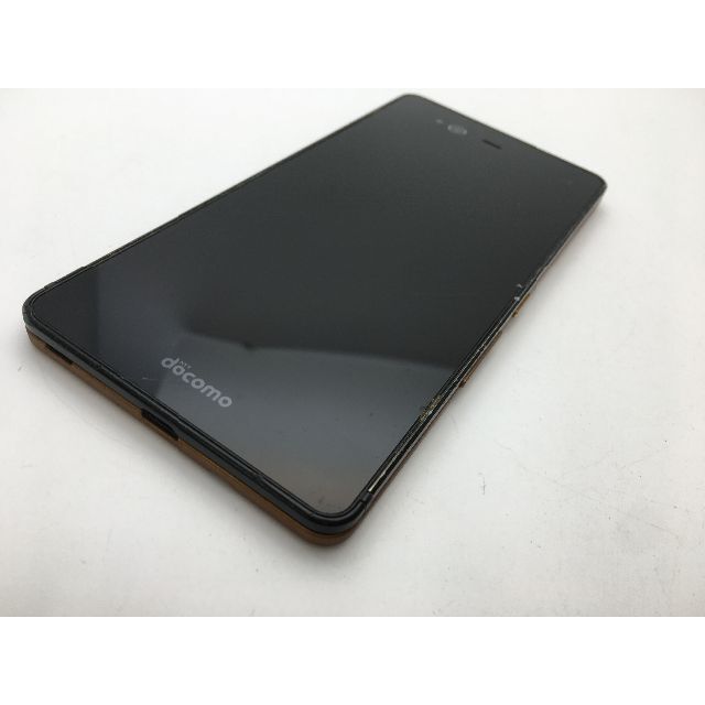 富士通(フジツウ)のSIMフリー docomo arrows NX F-01J ブラウン中古720 スマホ/家電/カメラのスマートフォン/携帯電話(スマートフォン本体)の商品写真