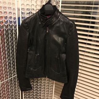 D&G(ライダースジャケット)のフリマアイテム一覧 D&G(ライダースジャケット)のフリマアイテム一覧