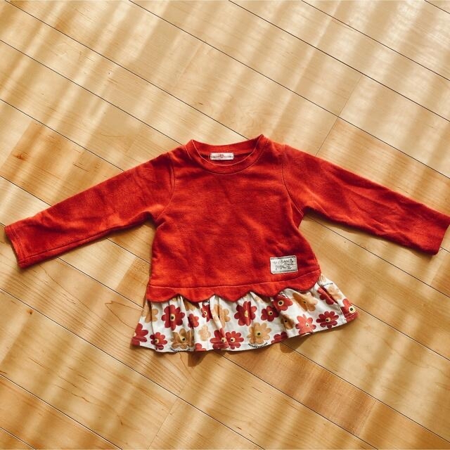 トップス チュニック　トレーナー　保育園 キッズ/ベビー/マタニティのキッズ服女の子用(90cm~)(Tシャツ/カットソー)の商品写真