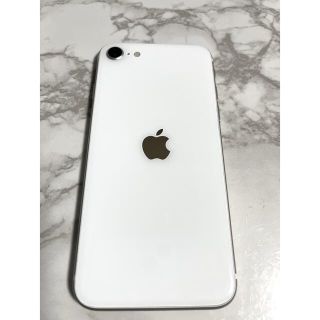 アイフォーン(iPhone)のiPhone se 2 64gb ホワイト　SIMフリー(スマートフォン本体)