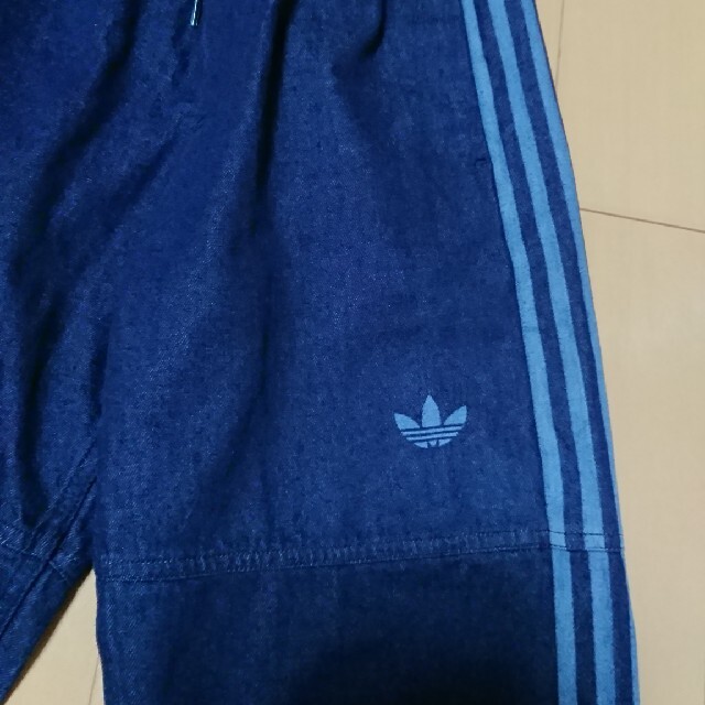 adidas(アディダス)の期間限定値下げ タグ着き 訳あり adidas japona パンツ レディースのパンツ(その他)の商品写真