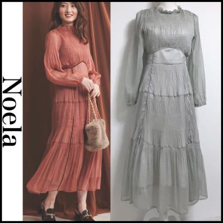 ノエラ(Noela)の〖未使用に近い・新品同様〗  美シルエット マジョリカプリーツ ロングワンピース(ロングワンピース/マキシワンピース)