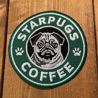 パグ犬⭐︎パグワッペン⭐︎犬⭐︎刺繍アイロンワッペン⭐︎アップリケ(各種パーツ)