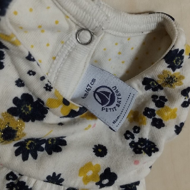 PETIT BATEAU(プチバトー)の【サイズ67】PETIT BATEAU Tシャツ キッズ/ベビー/マタニティのベビー服(~85cm)(Ｔシャツ)の商品写真