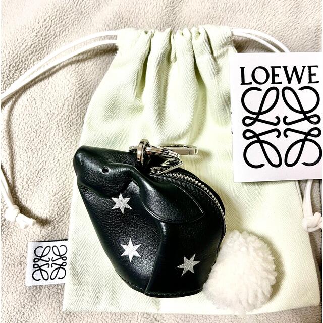 LOEWE(ロエベ)のLOEWE バニーチャーム レディースのファッション小物(コインケース)の商品写真