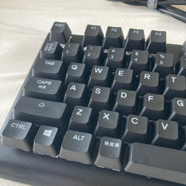 ゲーミングキーボード STEELSERIES APEX M750 JP 4