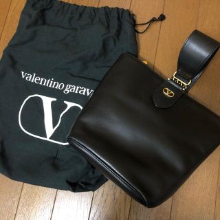 ヴァレンティノガラヴァーニ(valentino garavani)のvalentino garavani ハンドバッグ　黒(ハンドバッグ)