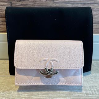 CHANEL - 定価価格【超入手困難！プッシュロック式】CHANEL ミニ財布の ...