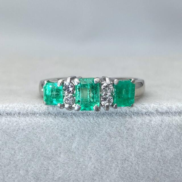 【専用】PT900 天然 エメラルド 1.07ct 天然 ダイヤ 0.16ct  レディースのアクセサリー(リング(指輪))の商品写真