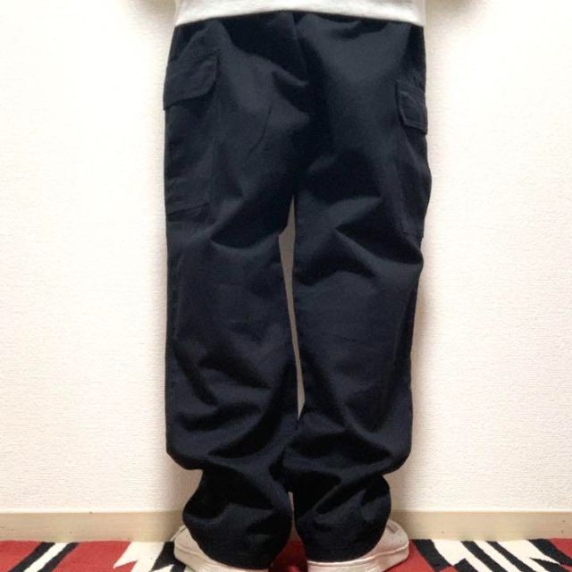 Dickies(ディッキーズ)の【W33L32インチDickies7113038BK】黒サイドポケットワークチノ メンズのパンツ(ワークパンツ/カーゴパンツ)の商品写真