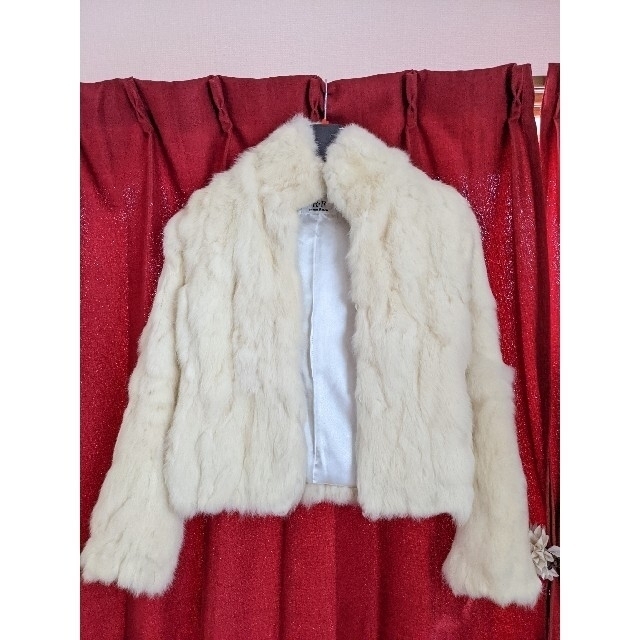 R・F(アールエフ)のラビットファーコート レディースのジャケット/アウター(毛皮/ファーコート)の商品写真