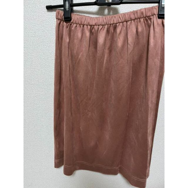 Lily Brown(リリーブラウン)のLILY BROWN リリーブラウン スカート 光沢シアスカート レディースのスカート(ロングスカート)の商品写真