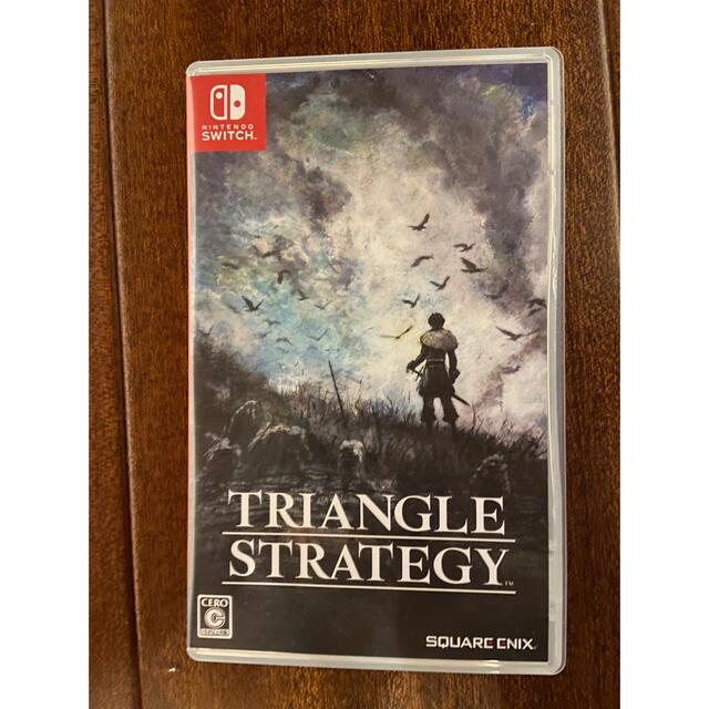 Nintendo Switch(ニンテンドースイッチ)のTRIANGLE STRATEGY（トライアングルストラテジー） Switch エンタメ/ホビーのゲームソフト/ゲーム機本体(家庭用ゲームソフト)の商品写真