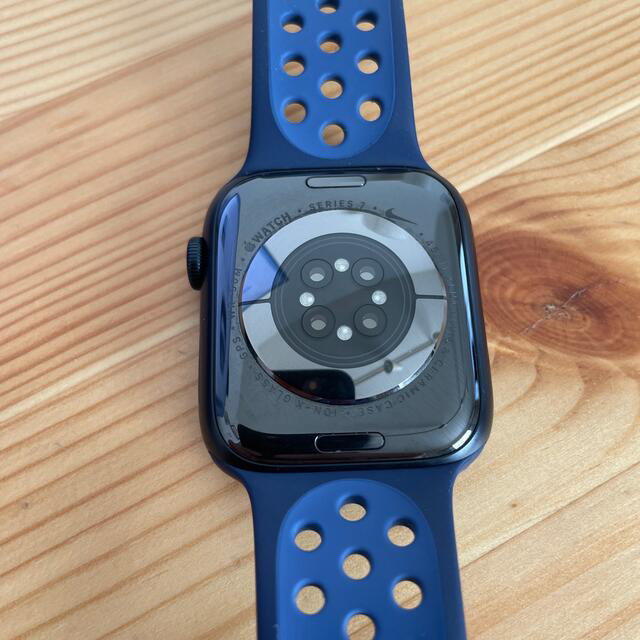 Apple Watch Nike Series 7 (GPSモデル) - 45㎜