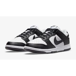 NIKE WMNS Dunk Low “White/Black”