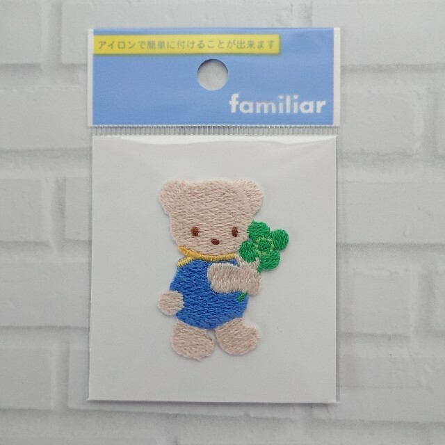 familiar(ファミリア)の【ハンドメイド】キルトシューズバッグ&ファミリアワッペン 青 入園入学通園通学 ハンドメイドのキッズ/ベビー(バッグ/レッスンバッグ)の商品写真