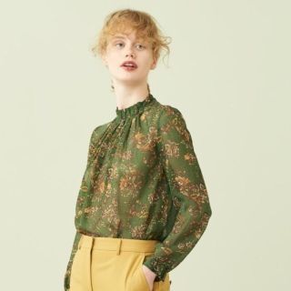 トゥモローランド(TOMORROWLAND)のトゥモローランドcollection 柄シルクブラウス(シャツ/ブラウス(長袖/七分))