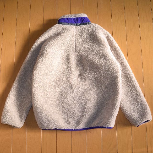 patagonia(パタゴニア)のキッズM 良品！パタゴニア レトロＸ フリース ジャケット  ナチュラル キッズ/ベビー/マタニティのキッズ服男の子用(90cm~)(ジャケット/上着)の商品写真