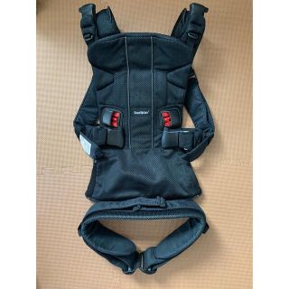 ベビービョルン(BABYBJORN)のベビービョルンone メッシュ　抱っこ紐(抱っこひも/おんぶひも)