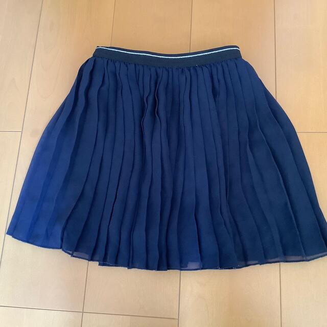 UNIQLO(ユニクロ)のユニクロ　L 140 プリーツスカート　 キッズ/ベビー/マタニティのキッズ服女の子用(90cm~)(スカート)の商品写真