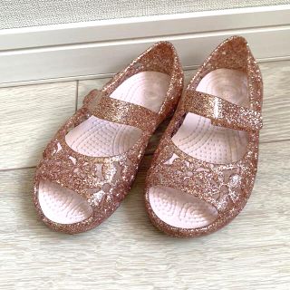 クロックス(crocs)の値下げ！クロックス　ピンクラメサンダル　14.5〜15cm相当(サンダル)