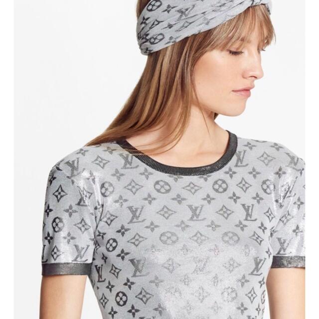 LOUIS VUITTON(ルイヴィトン)の美品　LOUIS VUITTON  モノグラム柄　ラメ　トップス　sizeL レディースのトップス(Tシャツ(半袖/袖なし))の商品写真