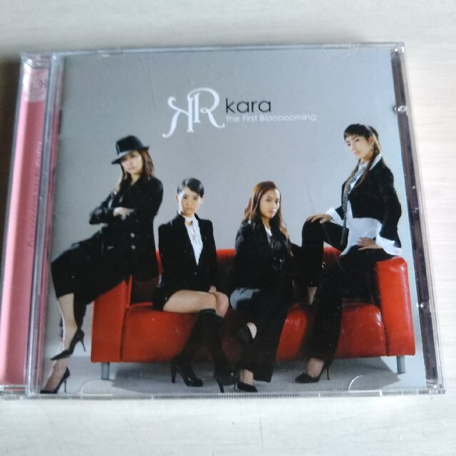 KARA SPECIAL PREMIUM BOX FOR JAPAN