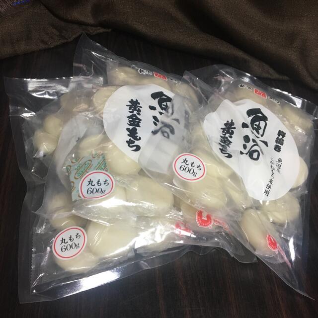 魚沼産　こがねもち米使用　魚沼　黄金もち600g✖️3袋 食品/飲料/酒の加工食品(その他)の商品写真