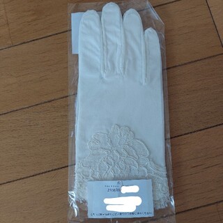 ﾄﾘｰﾄﾄﾞﾚｯｼﾝｸﾞ　ｸﾞﾛｰﾌﾞ　手袋(ウェディングドレス)