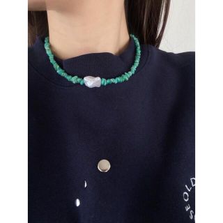 ビューティアンドユースユナイテッドアローズ(BEAUTY&YOUTH UNITED ARROWS)のgreen stone perl necklace/イエローオレンジネックレス(ネックレス)